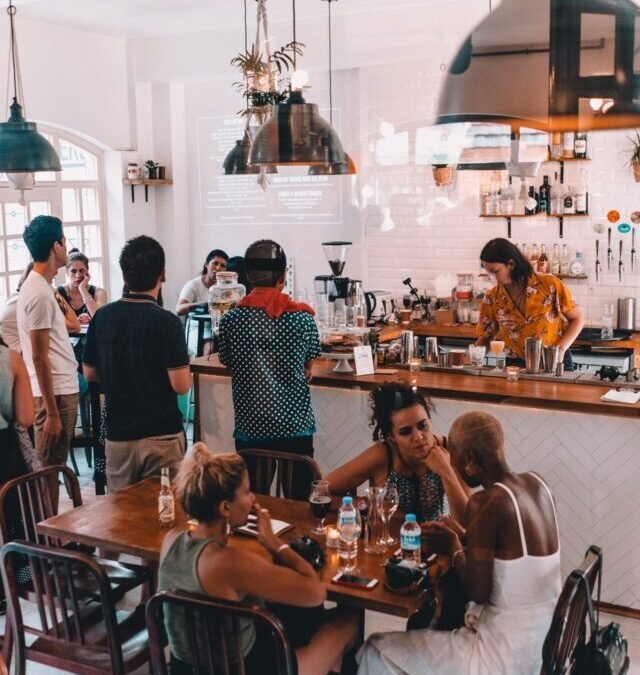 Cafeteria, o espaço conhecido como terceiro lugar