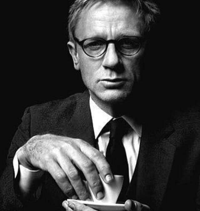 James Bond e o Café